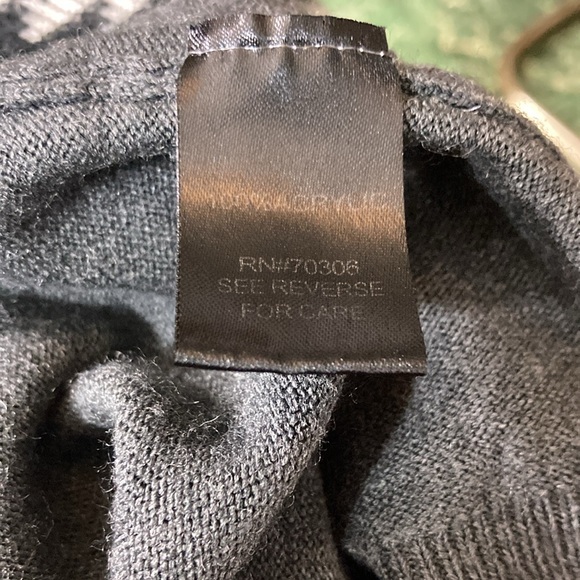 Morgan City Sweater Women Women Size XXL Gray & White Lap Over Front Long Sleeve - Picture 11 of 11